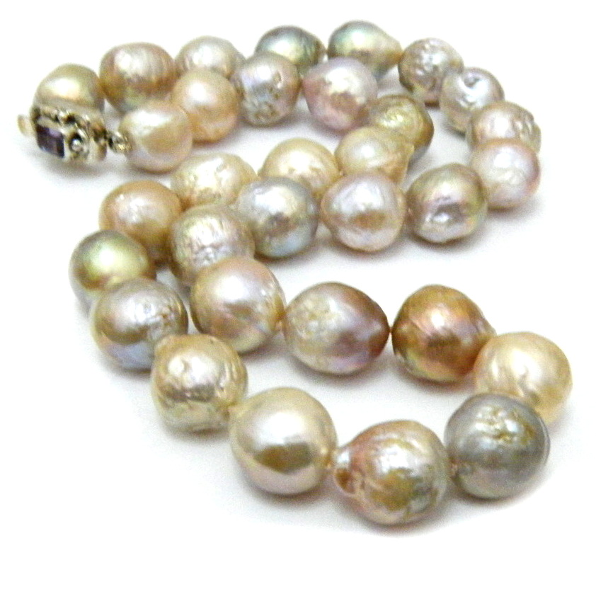 Pastel Mixed Shades Ripple Drop Pearls Necklace